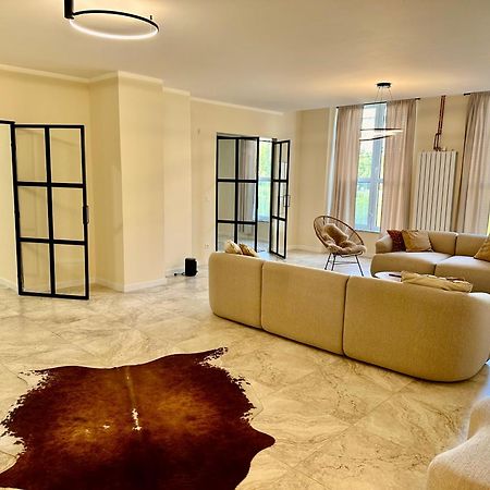 Sanierte 5 Zimmer Luxus Standard Apartment Auf 350Qm ฮัมบูร์ก ภายนอก รูปภาพ