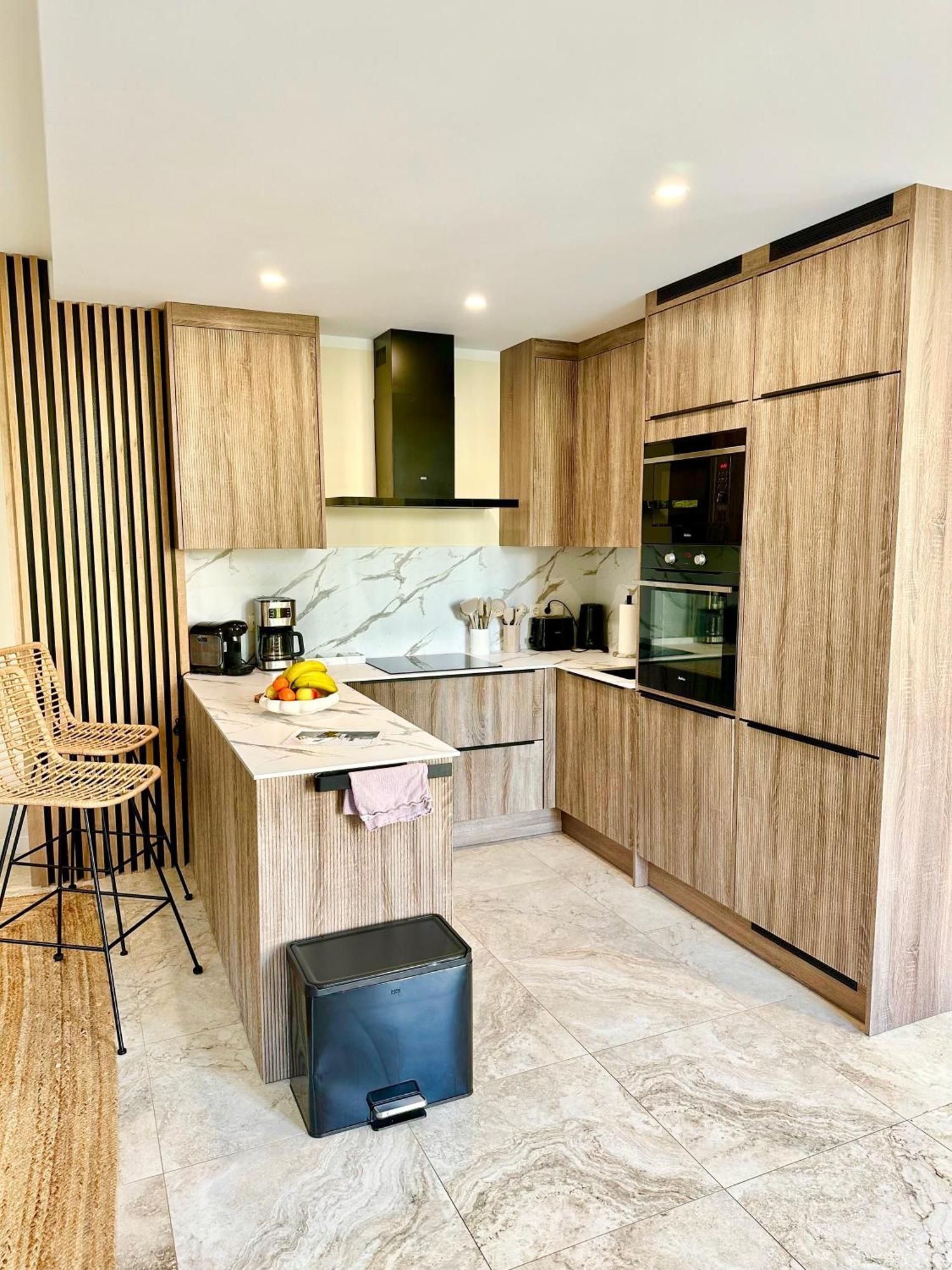 Sanierte 5 Zimmer Luxus Standard Apartment Auf 350Qm ฮัมบูร์ก ภายนอก รูปภาพ